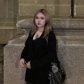 PHẠM THỊ YẾN NHI Gay