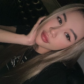 Đặng Hồ Thuý Quỳnh