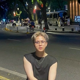 Lưu huỳnh thanh phong-刘黄清峰